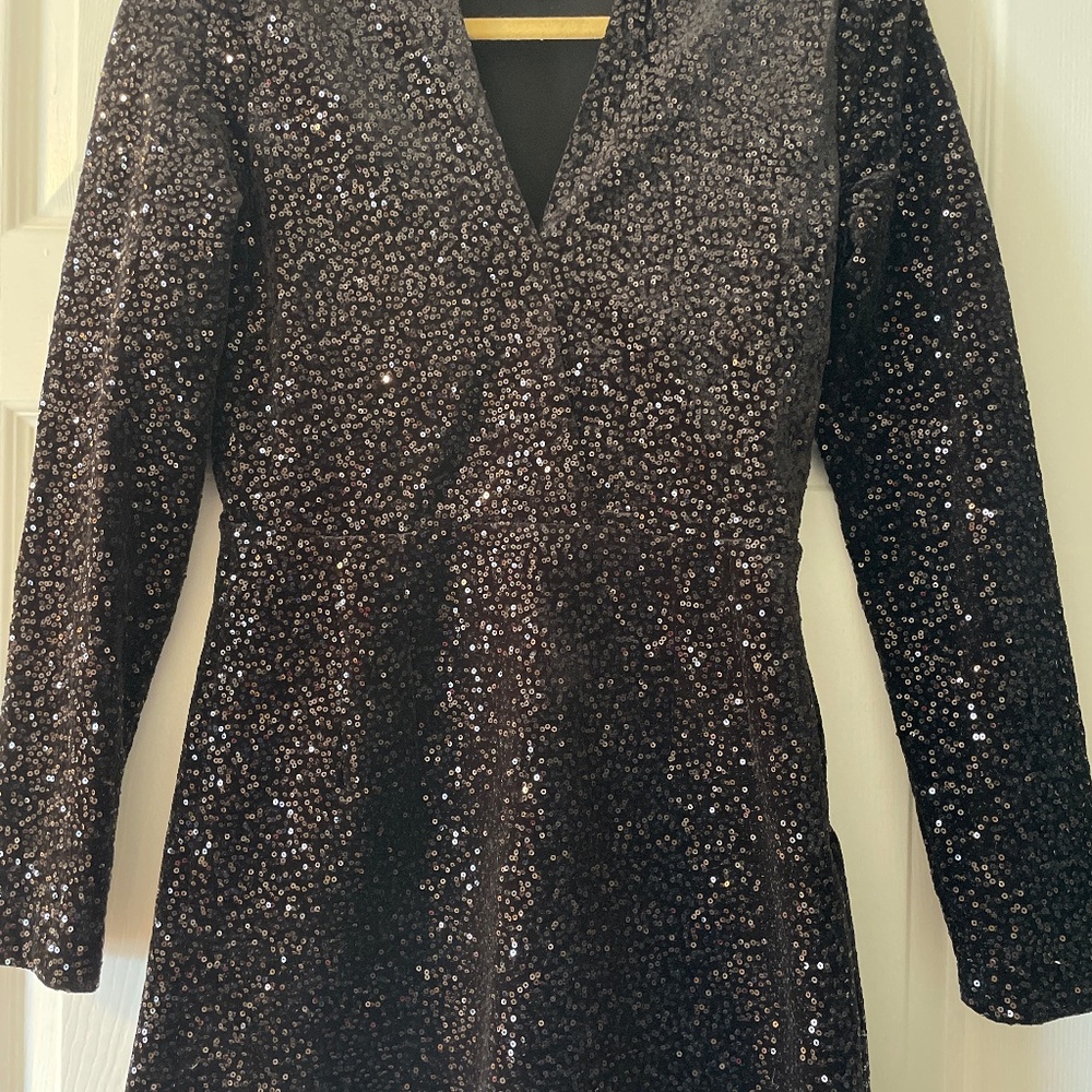 Gorgeous Black Small sequined dress for Holidays Brand name “Zara”